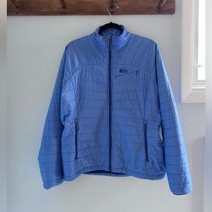 REI women’s full zip puffer jacket. Light weight. Blue. Size XL.